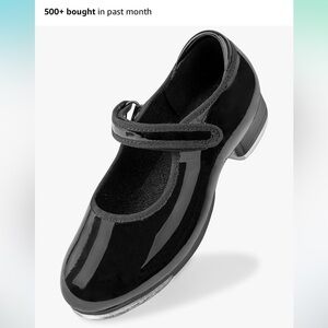 NEW- Tap shoes
Danskin 
Big Girls 
Dance shoes